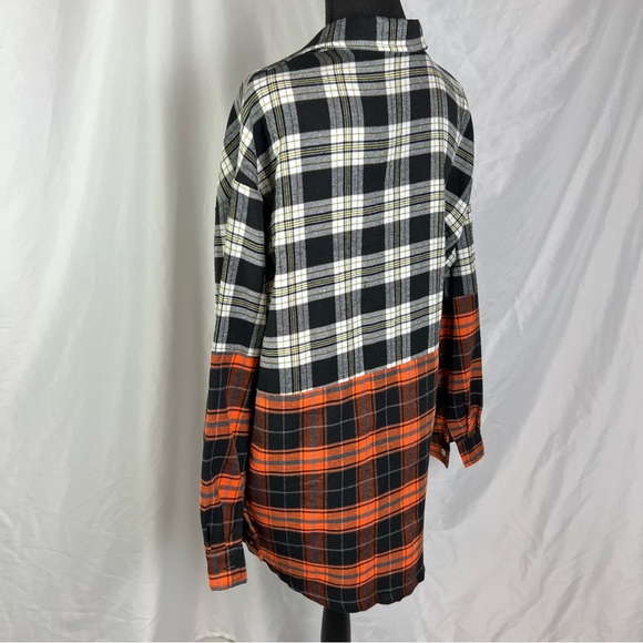 2/$15 Chic Grunge Plaid Button-Down Shirt | Black Red White Alt Style XL - Picture 3 of 7